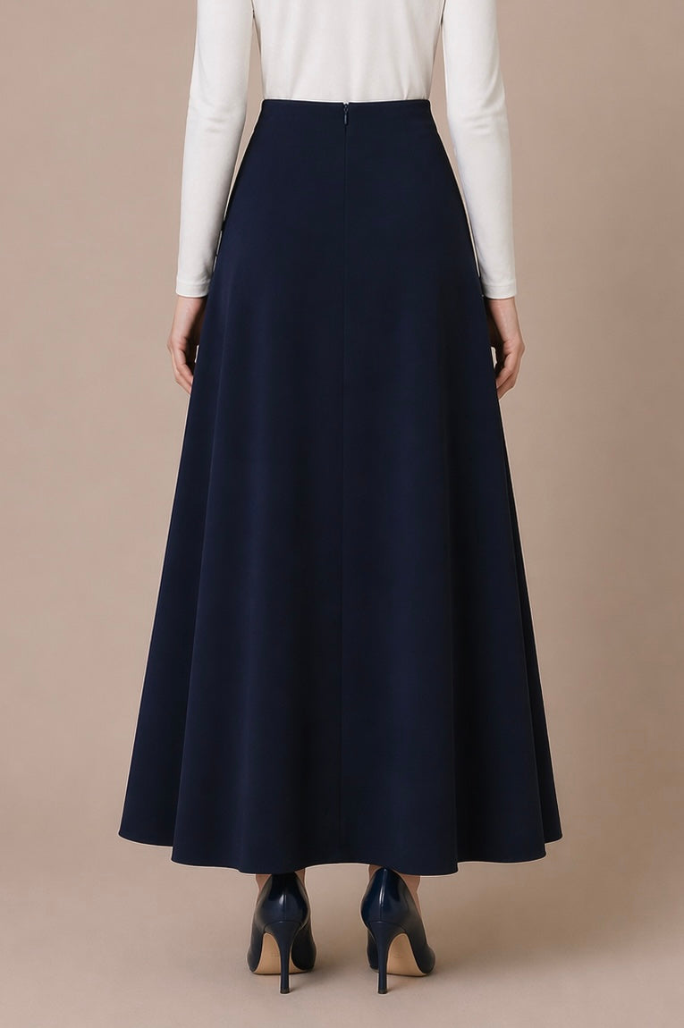 Elegant Buckle-Detail Long Skirt
