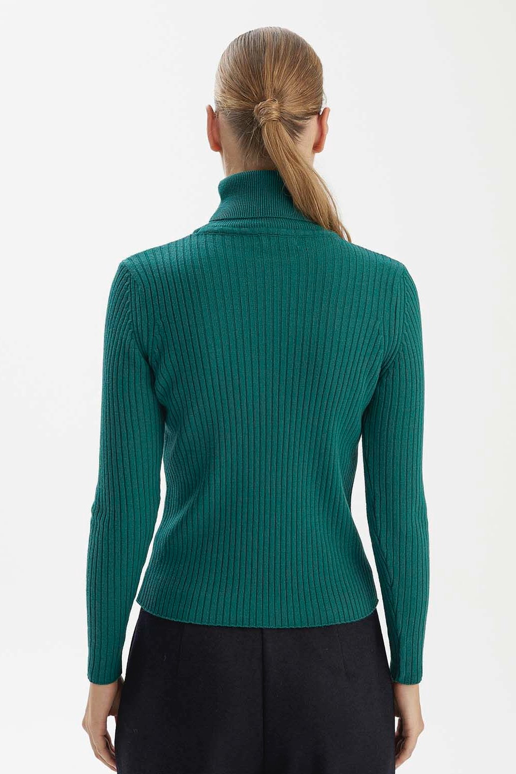 Wool H-Neck Striped Basic Blouse