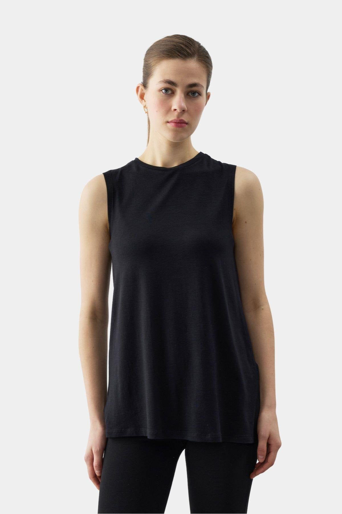 Soft Flow Sleeveless Long Top
