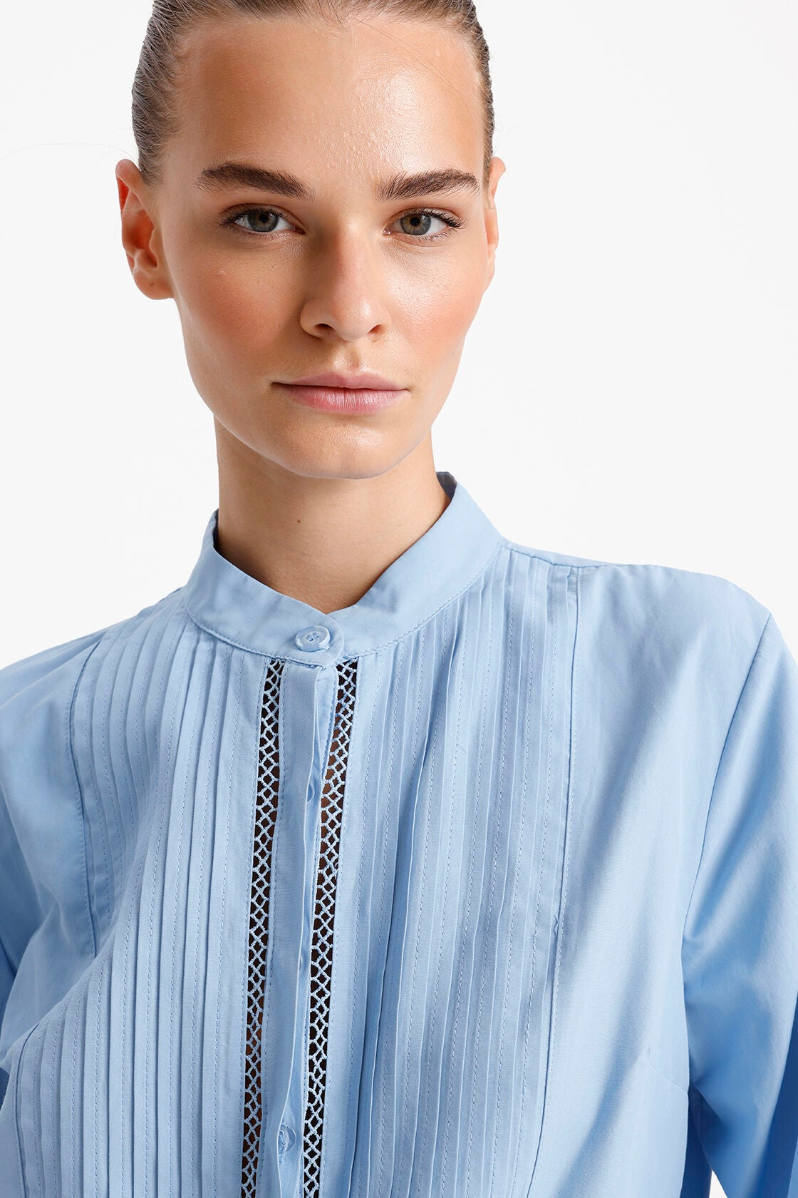 Standard Cut Ribbed Cotton Shirt