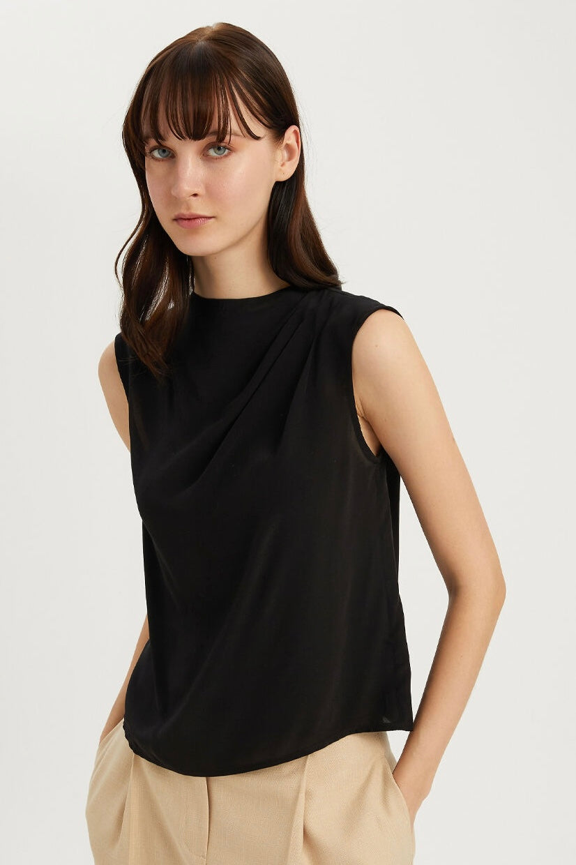 Pleated Detail Sleeveless Blouse