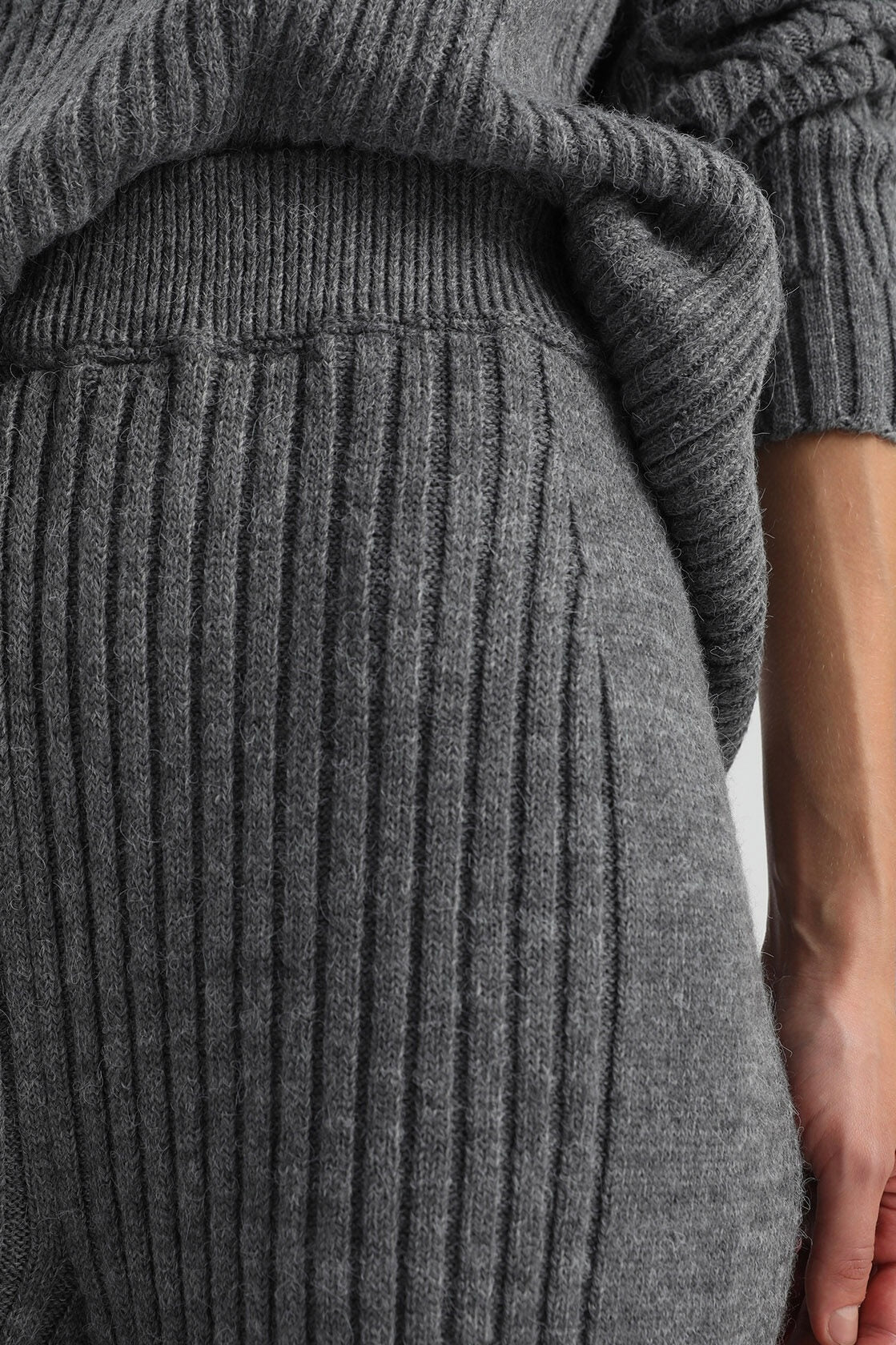 Patterned Knitted Suit