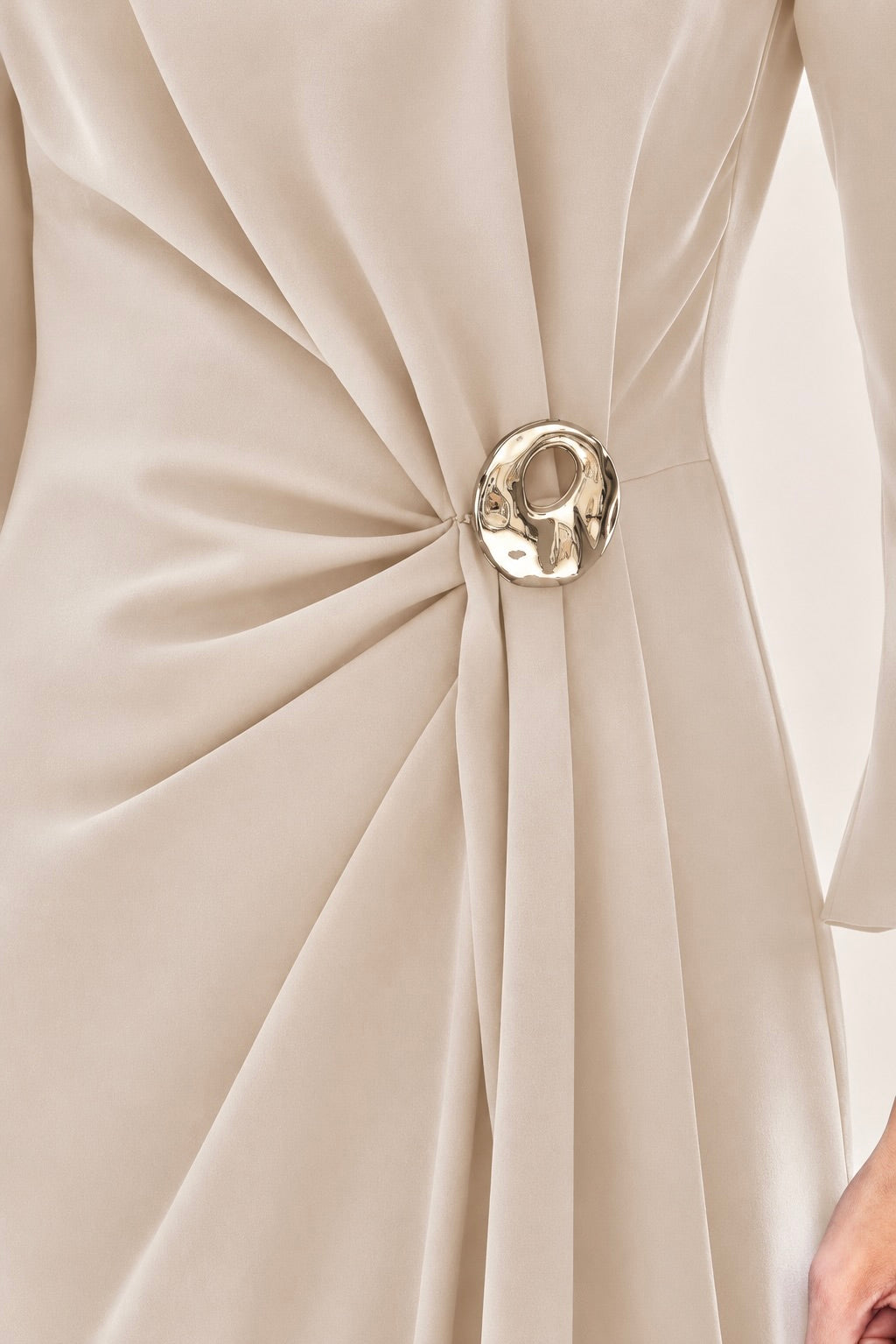 Elegant Gathered Buckle Midi Dress