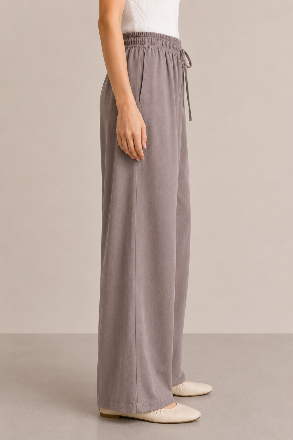 Relaxed Wide Leg Pants