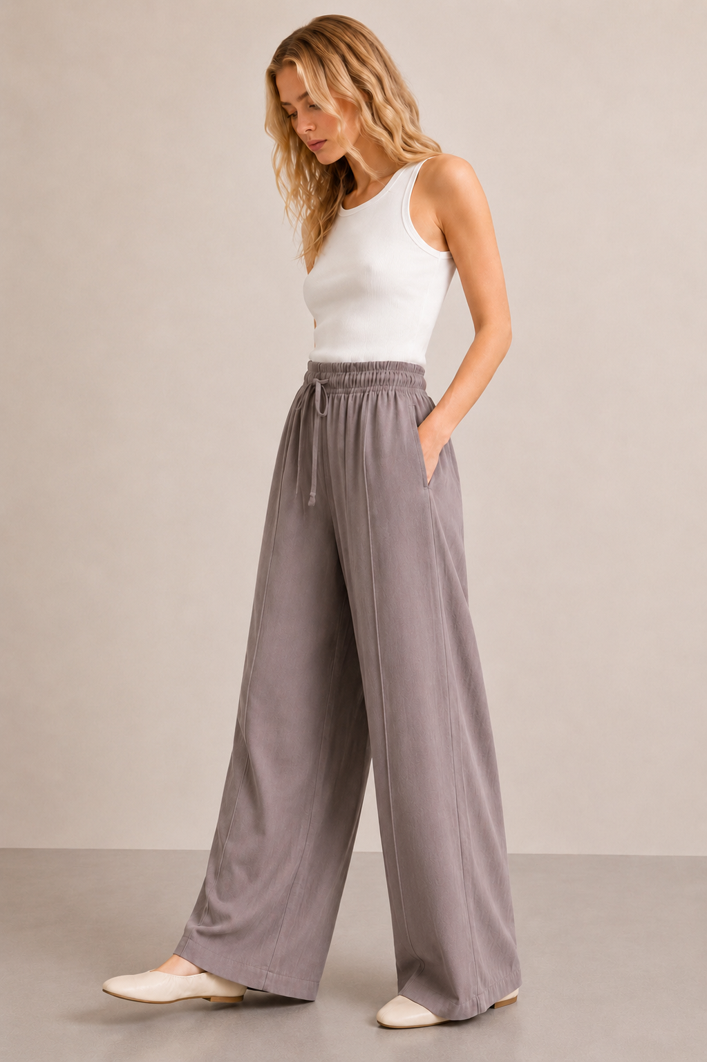 Relaxed Wide Leg Pants