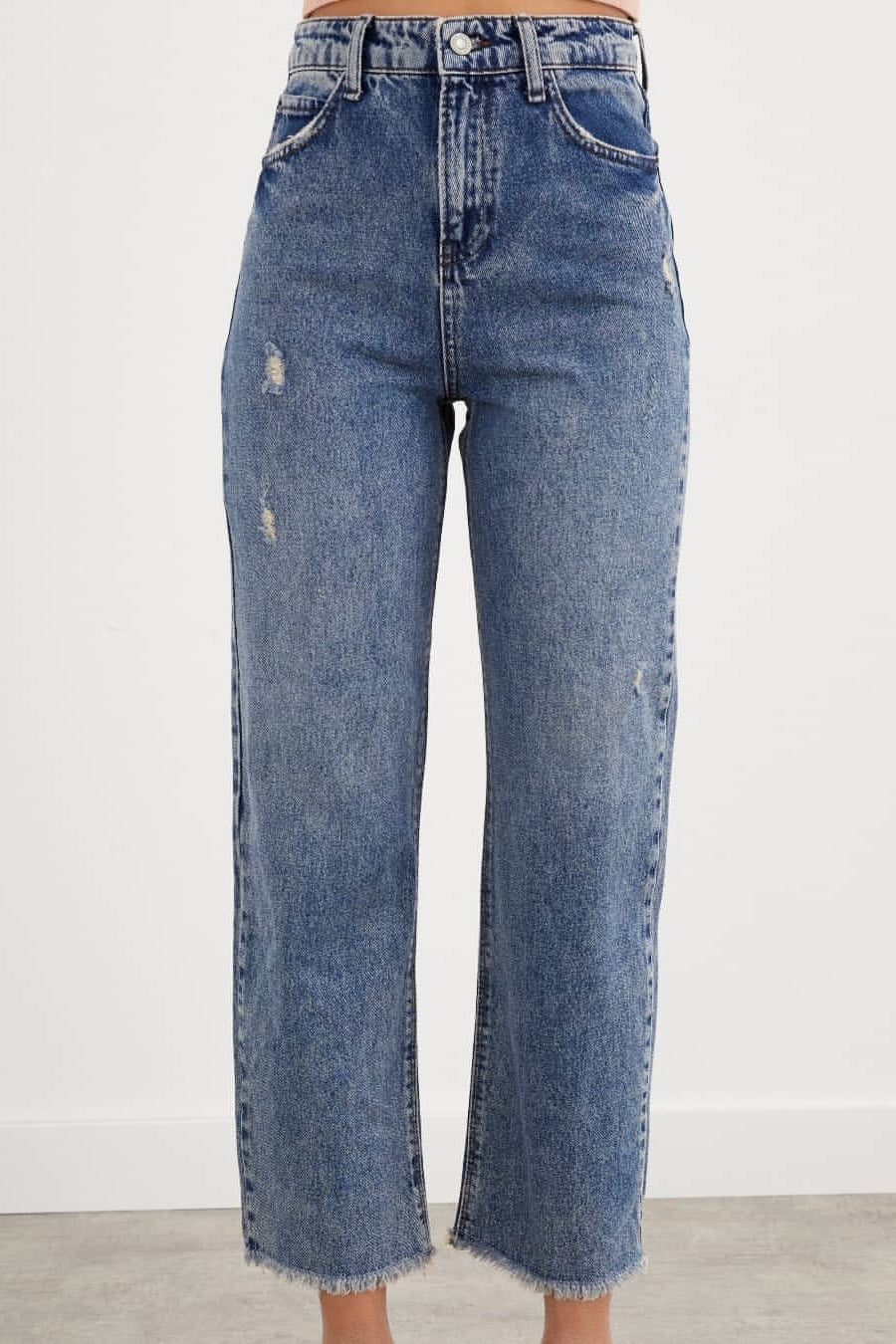 Straight Jeans